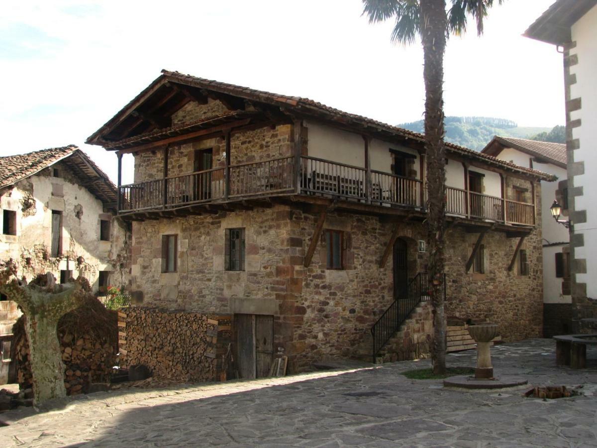 Albergue Olasenea Aterpea Zubieta Kültér fotó